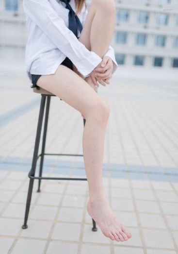 被三个老头吃奶到高潮视频_日韩成人在线