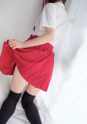 泷泽萝拉av无删版在线看_蓝光免费观看视频